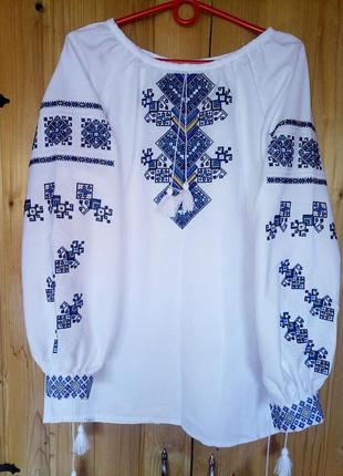 Вишиванка на домотканому полотні “доля”