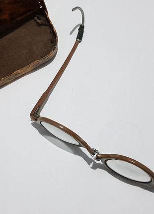 Ретро винтажные очки с футляром 20 века