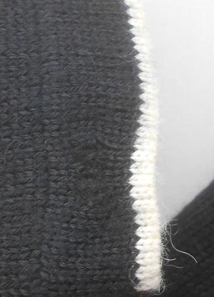 Вовняний теплий светр із малюнком нюанс3 фото
