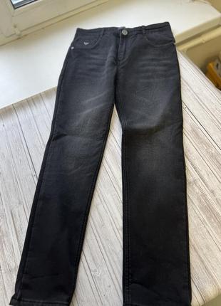 Армани джинсы тепленькие черные