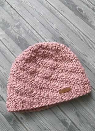 Шапка.
