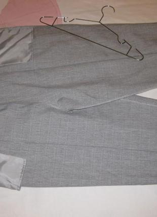 Легкі сірі світлі офісні строгі ділові з кишенями штани брюки на резинці дуже великий розмір 22uk5 фото