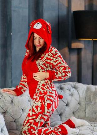 Женская теплая пижама кигуруми с карманом на попе, попожама красная палочки
