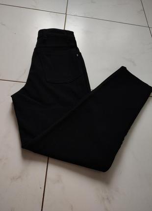 Черные плотные брюки из рубчик1 фото