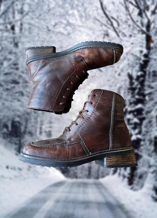 Кожаные зимние ботинки rieker оригинальные коричневые с мехом1 фото