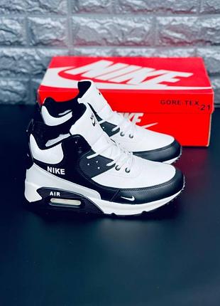 Мужские зимние кроссовки на подростка найк черно белые nike air max 90 white black cat с мехом на подростка