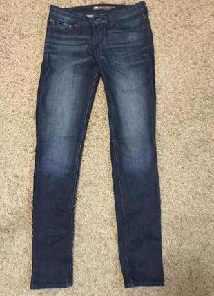 Джинсы levi’s. 27 размер. оригинал.