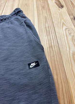 Спортивные штаны nike modern из новых коллекций tech fleece pack3 фото