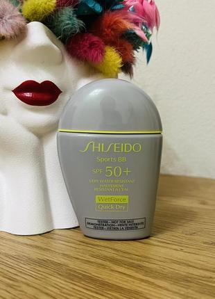 Оригинальный shiseido sports bb spf 50+ солнцезащитный bb-крем medium