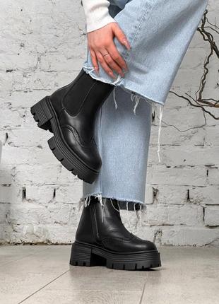 Класичні чорні стильні зимові черевики челсі жіночі на підвищеній підошві,шкіряні/натуральна шкіра2 фото