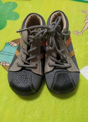Кожаные замшевые ботинки кроссовки хайтопы на мальчика1 фото