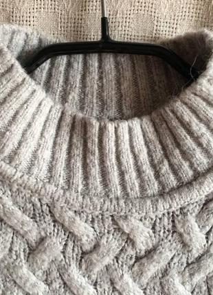 Теплый вязаный свитер с широкими рукавами5 фото