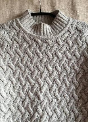 Теплый вязаный свитер с широкими рукавами4 фото