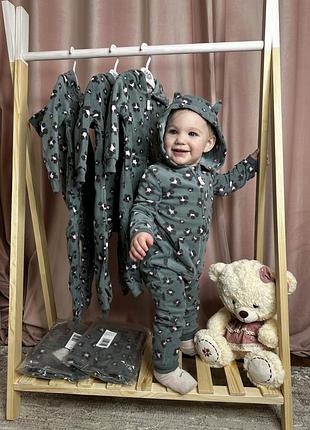 Комбінезон від carter’s