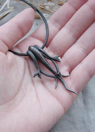 Серебристый кулон со змеями крупная подвеска змея нержавеющая сталь