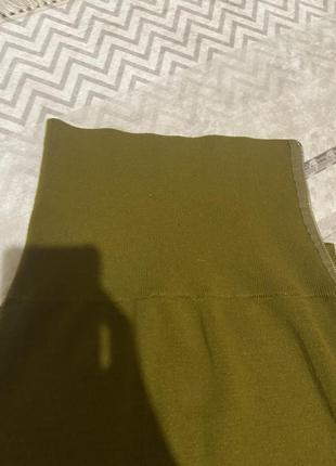 Очень красивая шерстяная юбка миди горчичного цвета2 фото