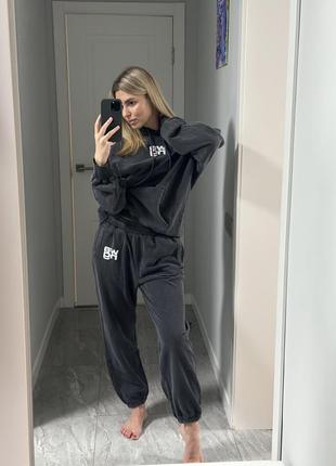 Спортивний костюм wang