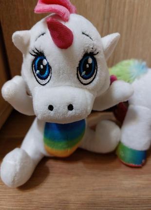 Маленькие единорожки 4