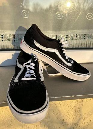 vans 43.5