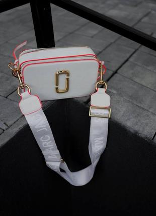 Marc jacobs the snapshot white/pink logo7 фото