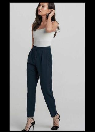 Жіночі брюки beefree.
