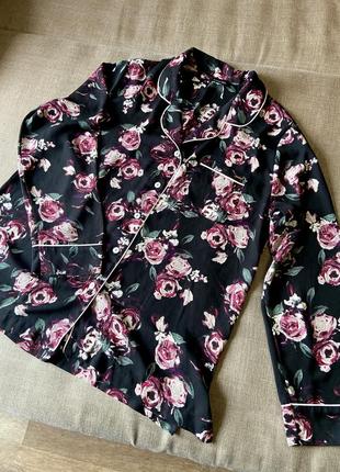 Блуза в білизняному стилі брендова в квітковий принт2 фото