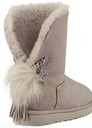 Ботинки зимние ugg classic charm boot 1095717 leather оригинал10 фото