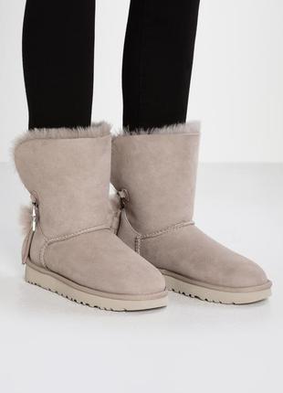 Ботинки зимние ugg classic charm boot 1095717 leather оригинал7 фото