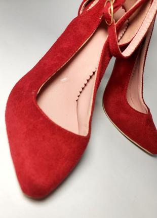Туфли женские на высоком каблуке красного цвета замша от бренда zara 375 фото