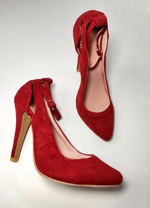 Туфли женские на высоком каблуке красного цвета замша от бренда zara 372 фото