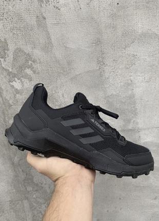 Зимові кросівки!adidas terrex!44-45 розмір!