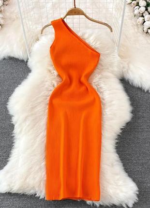 Платье