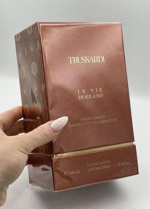 Парфюмированная вода унисекс аромат в стиле trussardi le vie di milanopasseggiata in galleria vittorio emanuele ii