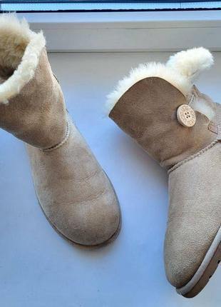 Бомбезные полностью натуральные оригинальные ugg