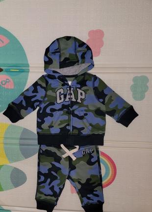 Теплий костюм від gap 3-6m2 фото