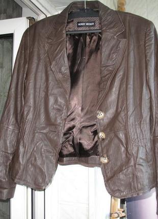 Очень классная куртка из натуральной кожи шоколадного цвета6 фото