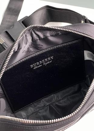 Мессенджер - сумка burberry paddy bag in black черный7 фото