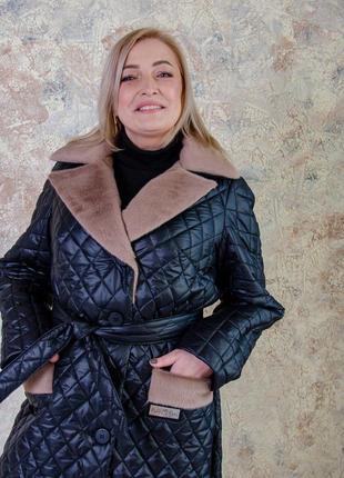 Зимове пальто стьобана плащова тканина на 100 сіліконі.оздоблення штучне хутро.утеплений підклад