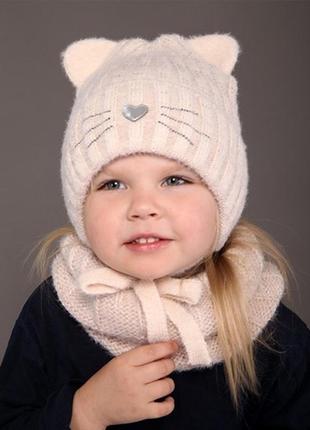 Зимова шапочка для дівчинки, всередині повністю на флісі 3- 7 років1 фото