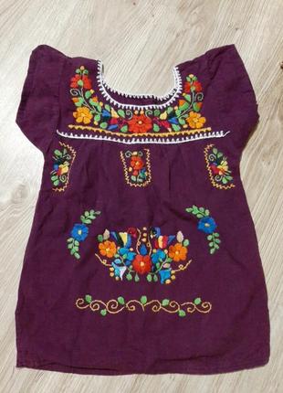 Сукня ручної роботи