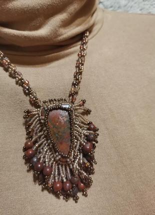 Кольє бісерне з натуральним каменем, срібна застібка, намисто з бісеру з кулоном.2 фото