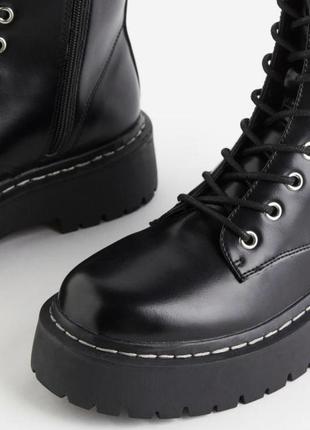 Ботинки h&m нові чорні чоботи на шнурках мартінси5 фото