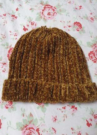 Шапочка жіноча