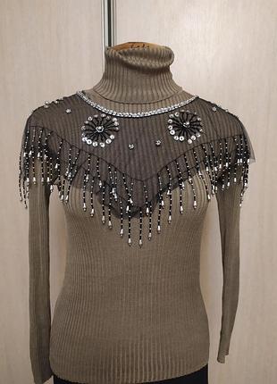 Комірець розшитий бісером і паєтками