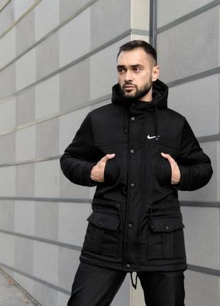 Зимова парка nike чорна
