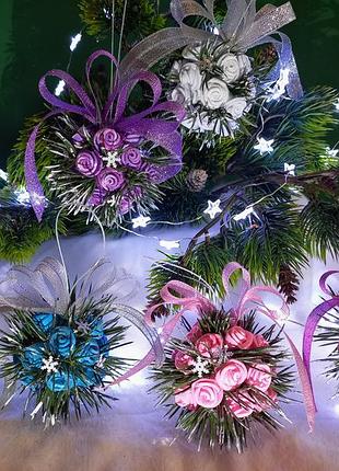 Новогодние игрушки на елку в подарочном оформлении