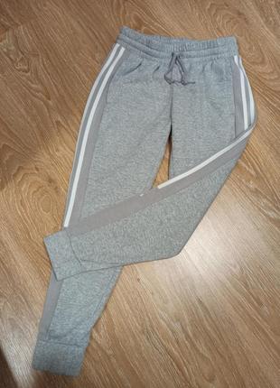 Женские спортивные брюки adidas на флисе xs-s/34-36/6-8 оригинал10 фото