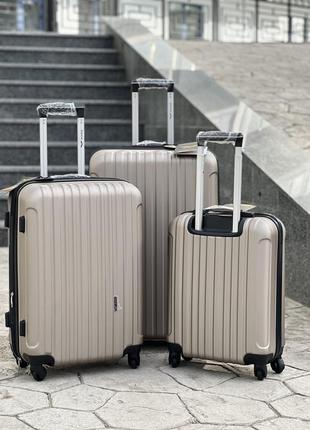 Чемодан модель 2011 wings,абс пластик +поликарбонат, большой,средний,маленький, удобная поклажа,чемодан,дорожня сумка3 фото