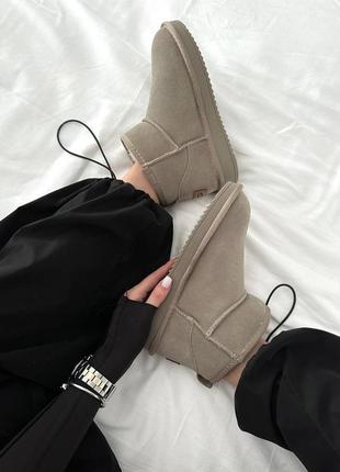 Угги угги угги угги ugg ultra mini sand suede 🤍2 фото