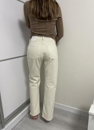 Молочные прямые джинсы с высокой талией8 фото